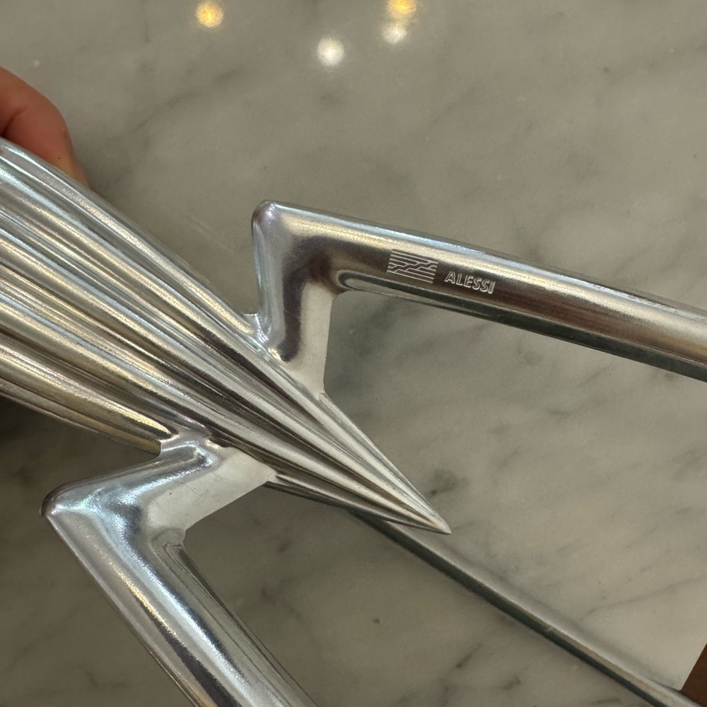 Philippe Starck Lemon Squeezer Juicer by Alessi - Picture 2 of 3